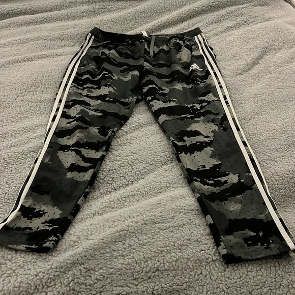 adidas Pants Mens Camo Sweatpants Poshmark